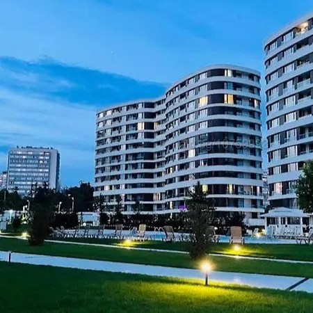 Апартаменти Park South *
